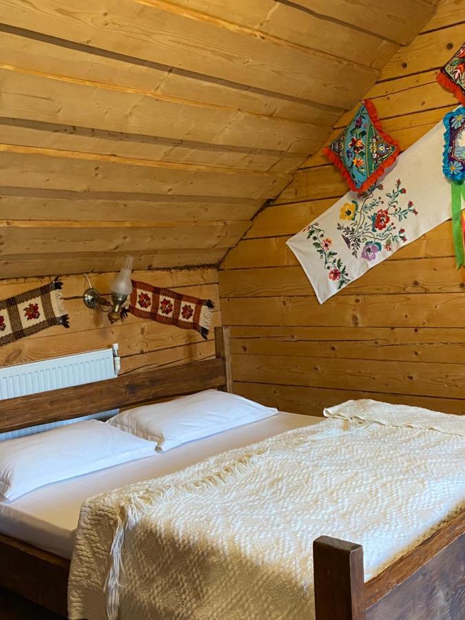 Guest House Anastasia Tatariv Exterior foto